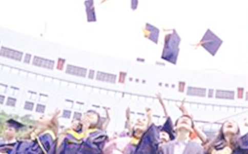 ����ѡ����ҵ������400��3ƪ