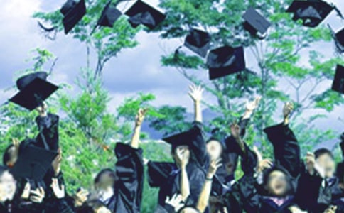 毕业的作文400字