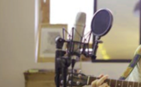 ������������100��