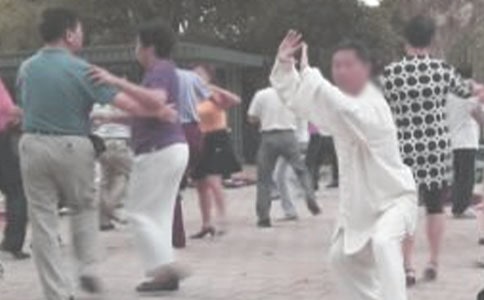 ��������300��