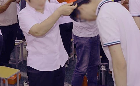 成人礼高中作文(精选24篇)