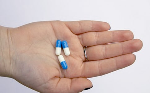 吃药小学生的作文