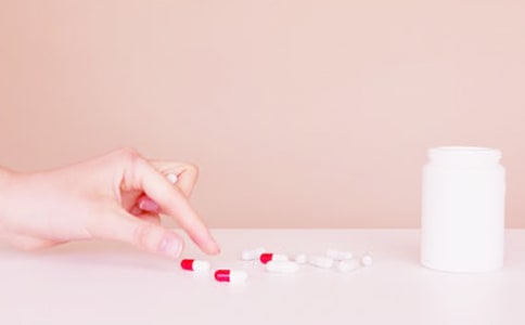 ��ѡ��ҩ����300����ƪ