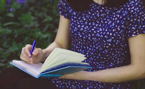 �������������800�֣���ѡ45ƪ��