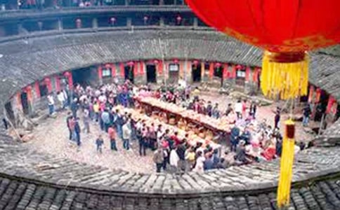 ���ڷ��׵�����600��3ƪ