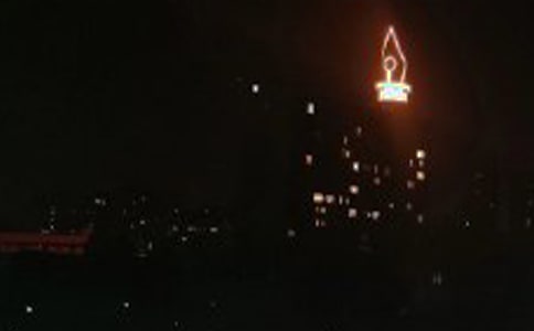 ��ҹ��һ�߷�����