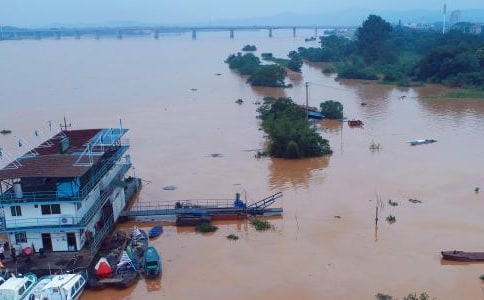 ����Ʒ����ˮ����300����ƪ