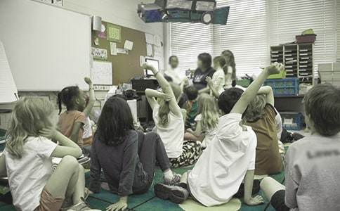 ��ʦ������300��