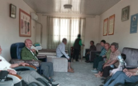 ����Ժ֮�и�������