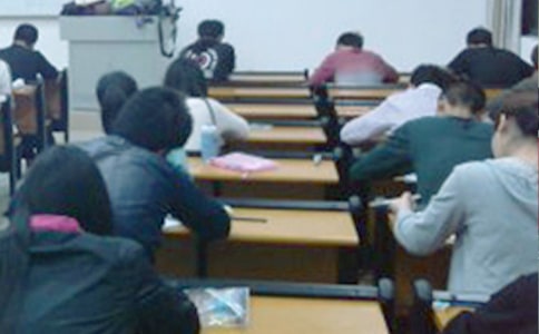 ��������300��3ƪ