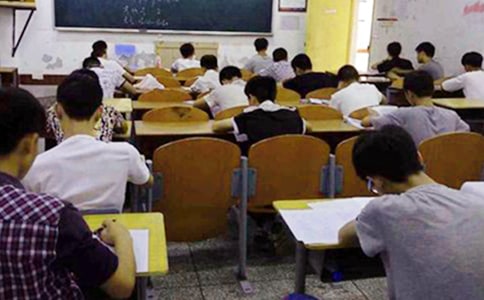 ��ѡ�����ܽ�����300��8ƪ