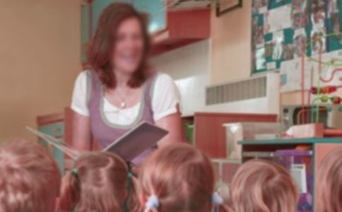 ����Ʒ�����꼶����ʦ������300�ֽ���6ƪ