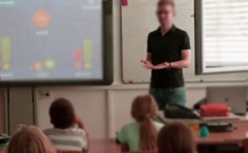 写我的老师四年级作文