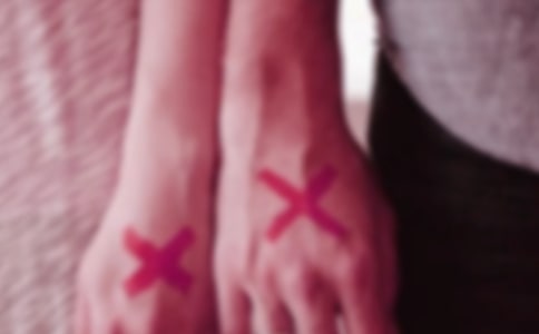 ��ĸ����һ����