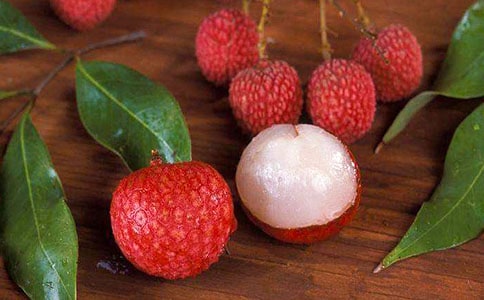 ����Ʒ����֦������300��3ƪ