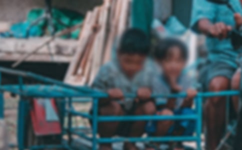 ���ض�ͯ������400��