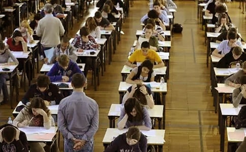 ��һ��ĩ�����ܽ�����600��