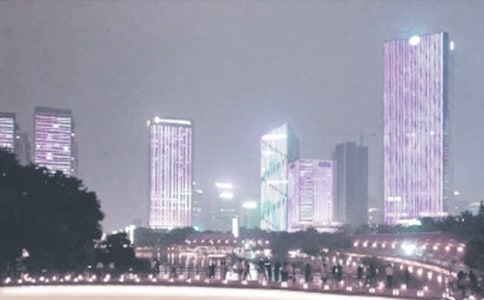 ������ǧ�ƺ�����300��