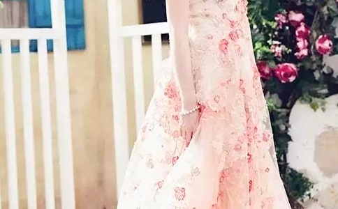 【热门】裙子作文300字4篇