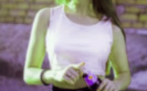 ����Ǿޱ��Ů���и�