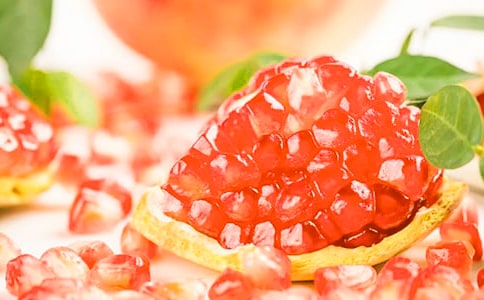 ���Ƽ���ʯ������300����ƪ