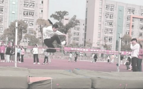 ���߱���������300����ƪ