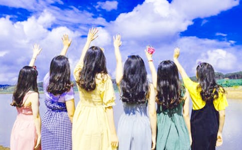 �ҵ�ͬѧ����800�֣���ѡ32ƪ��