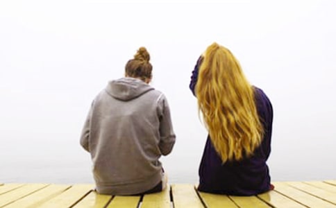 ��ѡ�Ѱ�ͬѧ����300��4ƪ