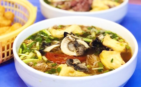 �������������600��5ƪ