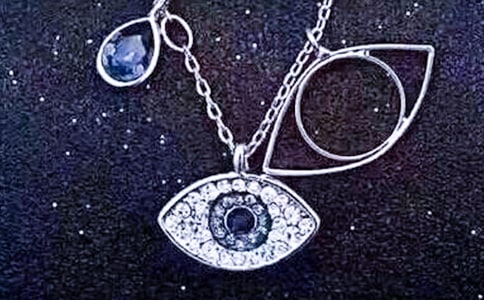 《项链莫泊桑》读后感