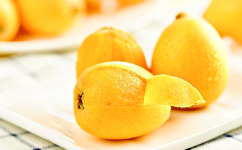 ���˵�����300����ƪ